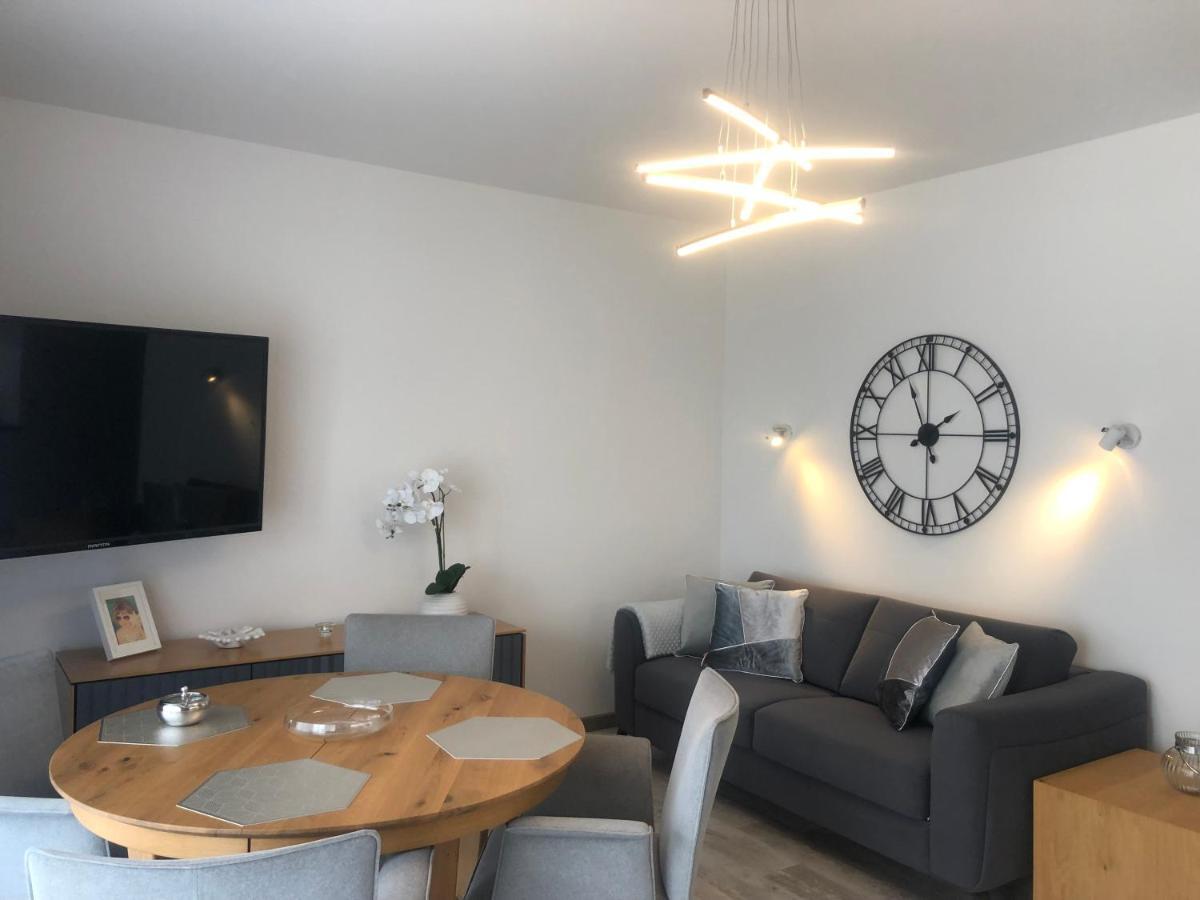Apartament Lux Gray Basen, Spa Piec Morz سيانوزيتي المظهر الخارجي الصورة